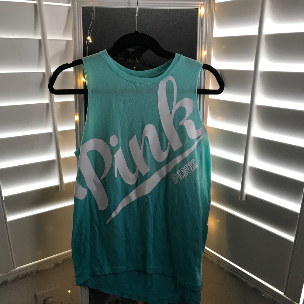 • Pink Blue Top • - Picture 3 of 5